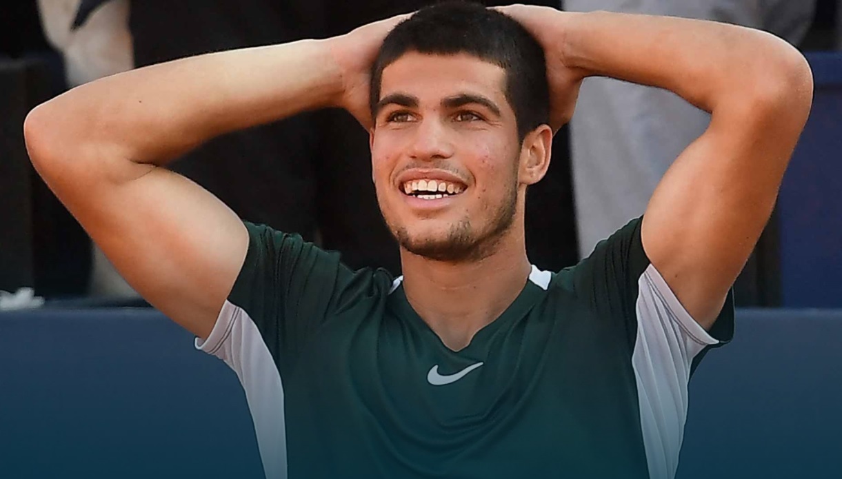 下了基调 下了基调