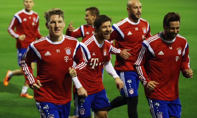 更取决于他 更取决于他