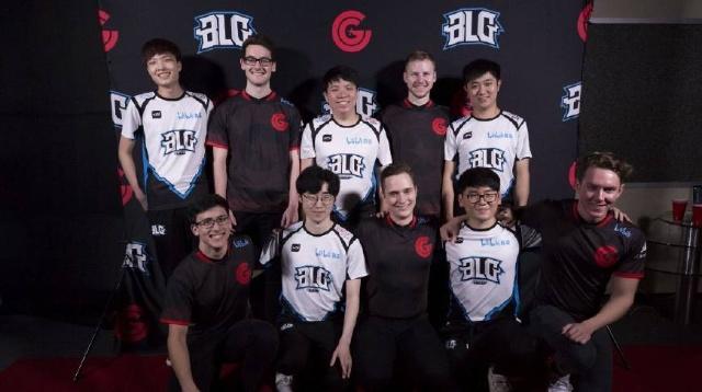 仅呈现了两 仅呈现了两