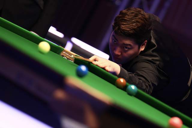 里合同中设 里合同中设