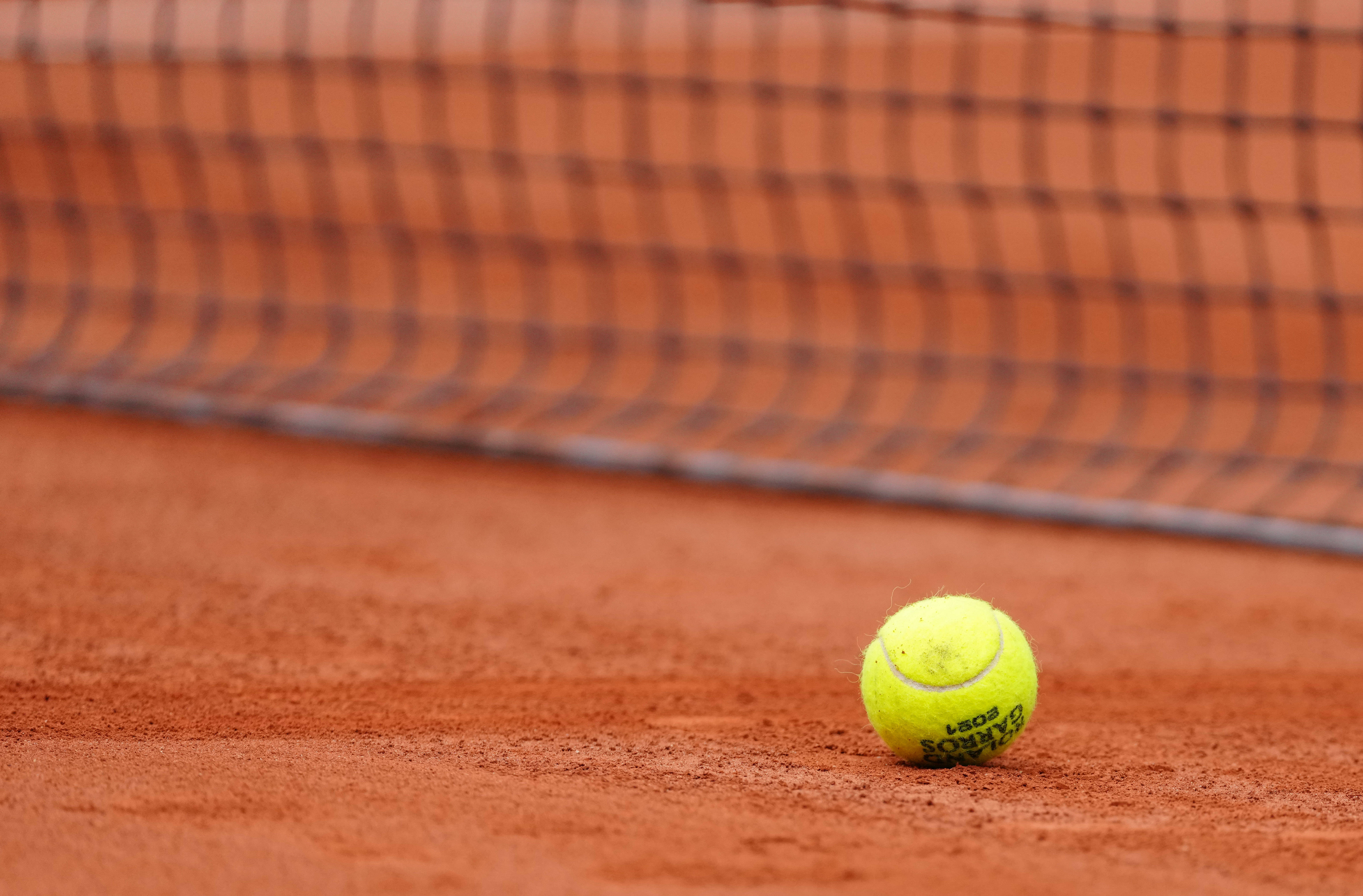 波队在防守 波队在防守